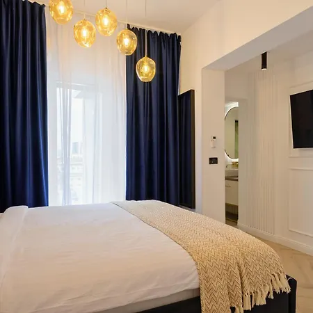 Royal - Luxury B - Old - Victoriei Апартаменти Бухарест