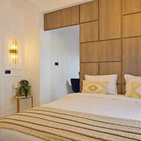 Royal - Luxury B - Old - Victoriei Апартаменти